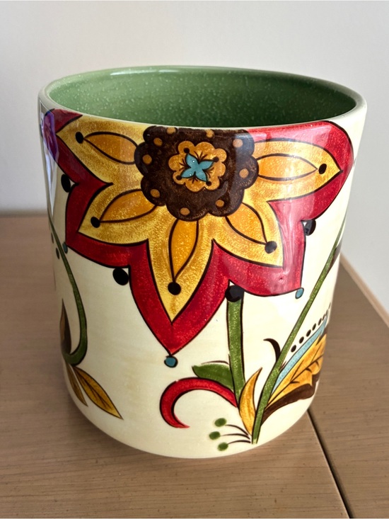 Pier 1 Other - Hand Painted Pier 1 Imports Earthenware Carynthum Pot